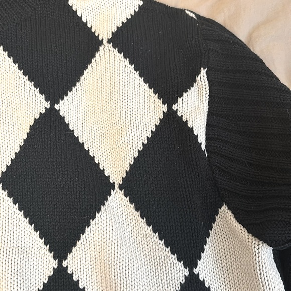 Vintage Cropped Turtleneck Sweater - Picture 4 of 4